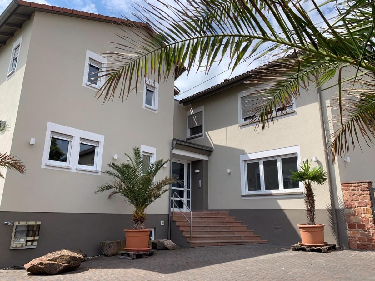 HGH - Hotel Garni Helbig Neustadt an der Weinstraße Buitenkant foto