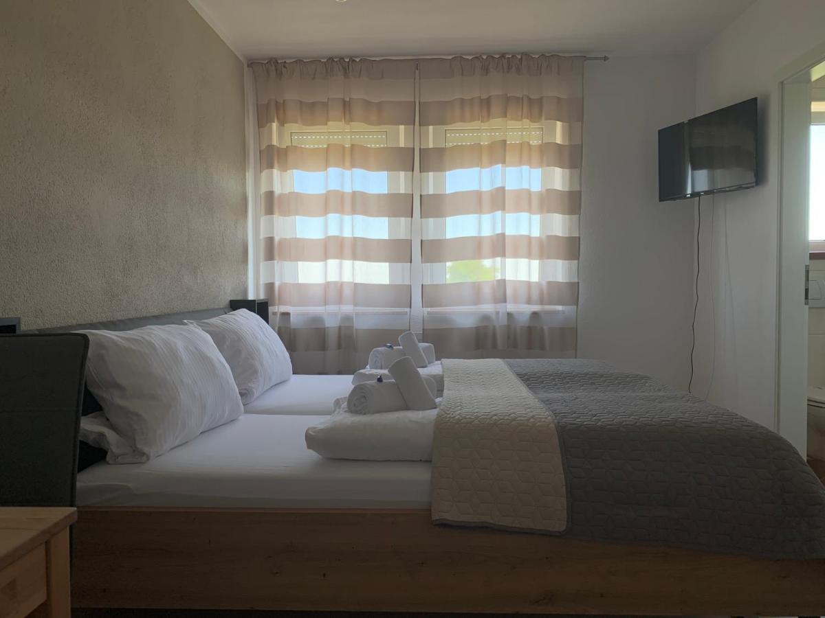HGH - Hotel Garni Helbig Neustadt an der Weinstraße Buitenkant foto